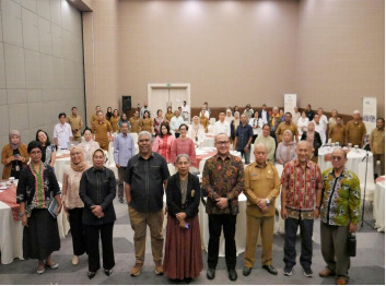 Dialog Kebijakan Provinsi Maluku: Memperkuat Kolaborasi untuk Pembangunan Rendah Karbon